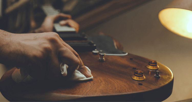 how to polish your guitar