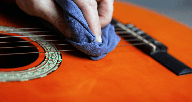 tips to clean your guitar