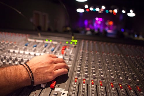 Tips your band should know before going into the recording studio