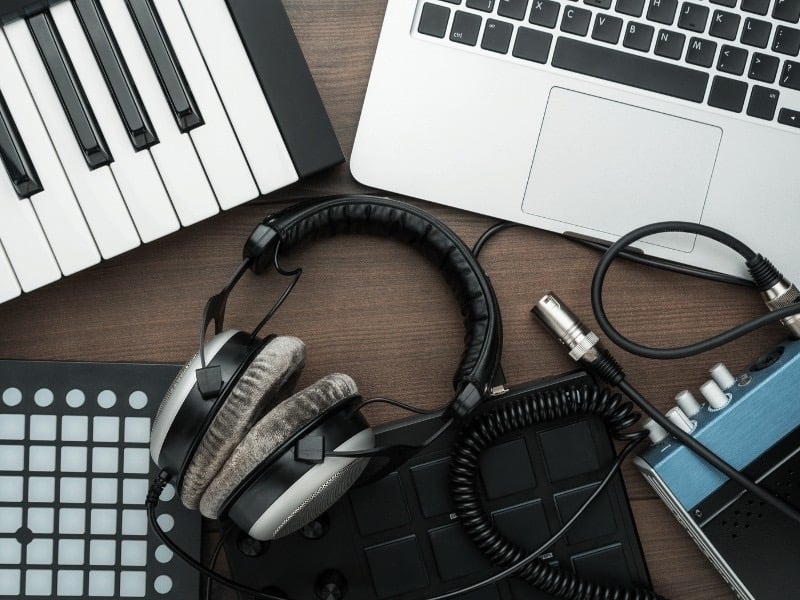 Learn the best music production techniques in Spring Hill