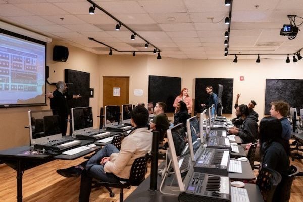 Atlanta Institute of Music & Media College | Music Production School | AIMM